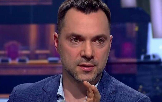 Не 100 тысяч: Арестович озвучил потери Украины на войне с РФ