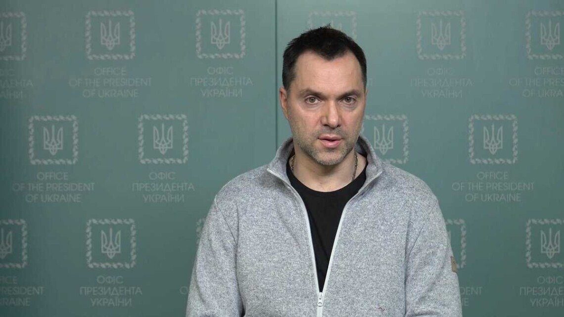 Не 100 тысяч: Арестович озвучил потери Украины на войне с РФ