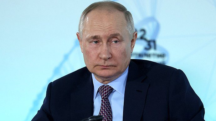 Путин в интервью Карлсону запутался в выдумках об Украине ➤ Prozoro.net.ua