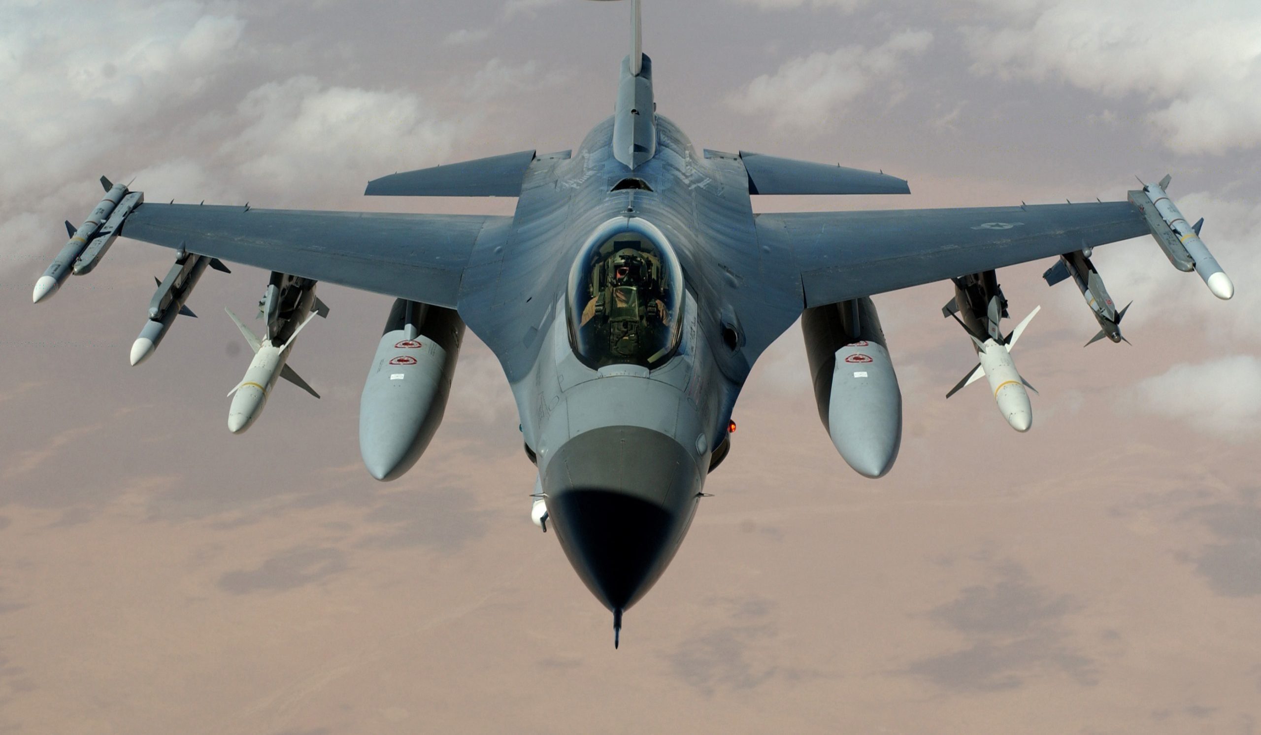 Украинские F-16 три недели отражали атаки РФ без ракет