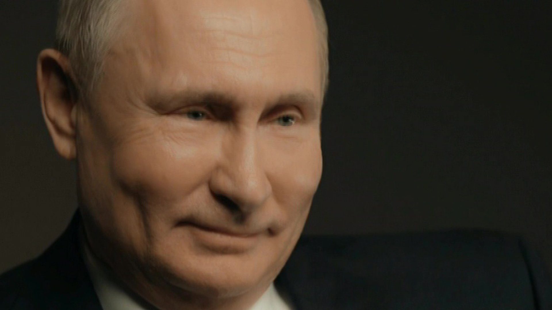 Российская элита обеспокоена, что Путин “сошел с ума”: Bloomberg