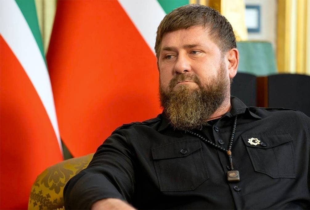 Лицо набухло, 15 лет на таблетках: подробности болезни Кадырова