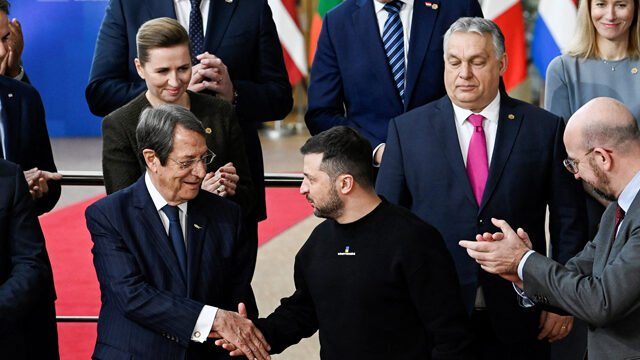 Перекосило лицо: реакция Орбана на появление Зеленского (видео)