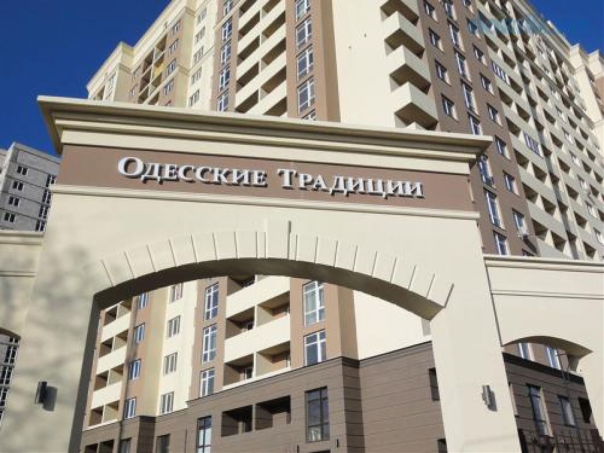 В Одессе пара выпала с 14-го этажа жилого дома ➤ Prozoro.net.ua