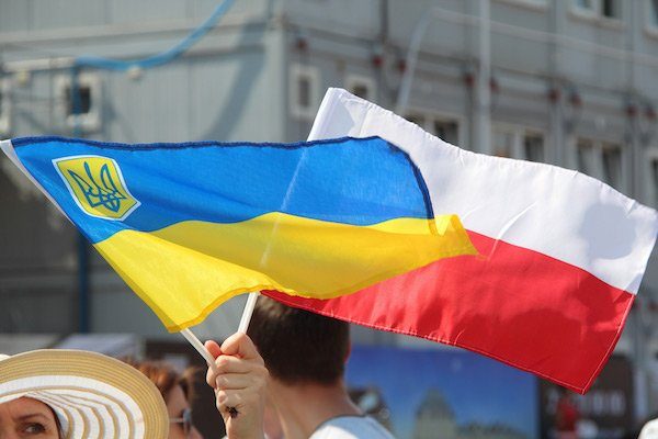 Большая разница: аналитики сравнили зарплаты в Украине и Польше