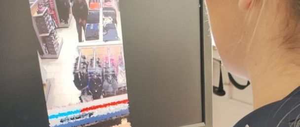 У Польщі чоловік зробив сороміцький вчинок в магазині та поплатився за це