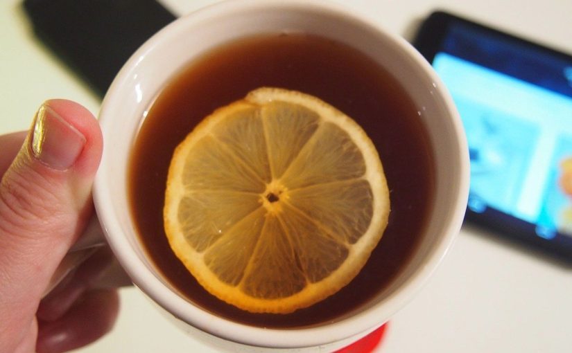 Чай з лимоном: можливі не зовсім добрі побічні ефекти ➤ Prozoro.net.ua