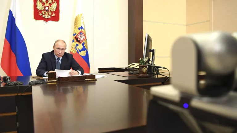 Українців зганяють з їхньої території, Путін підписав указ