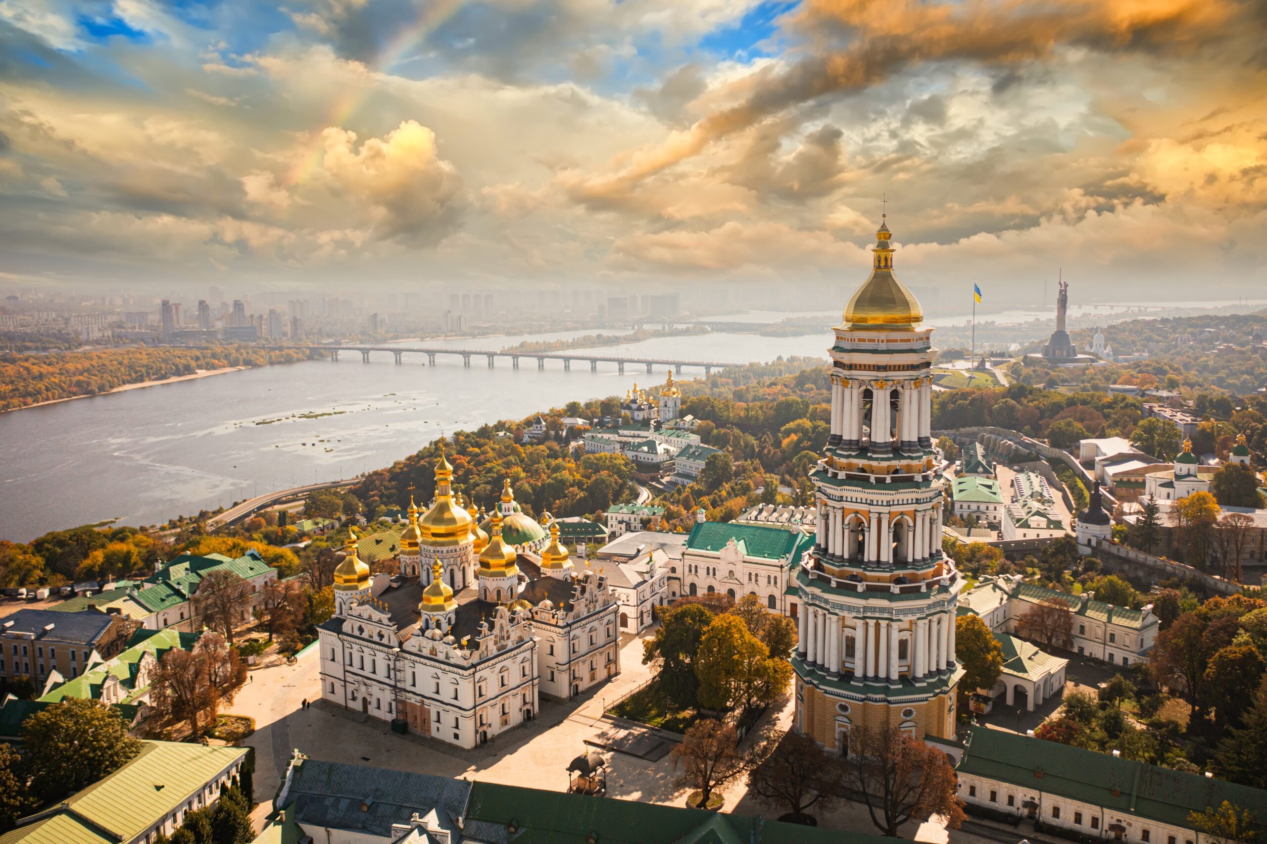 Комісія Мінкульту показала жахливі знахідки в Лаврі ➤ Prozoro.net.ua