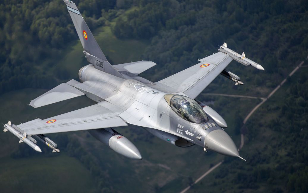 Американський пілот F-16 висміяв російську авіацію ➤ Prozoro.net.ua