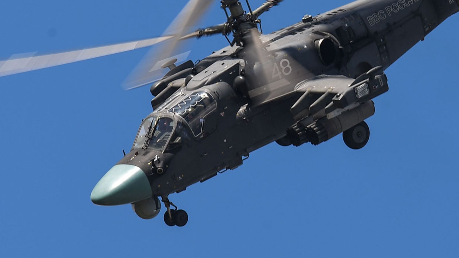 Жертва української ППО: “алігатору” Ка-52 відбили хвіст