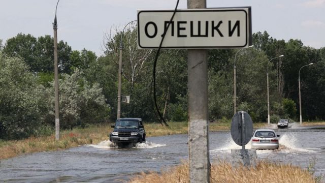 Потопельники почали масово спливати: по Олешкам плавають тіла ➤ Prozoro.net.ua
