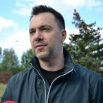 Арестович наехал на украинцев после убитого акулой россиянина ➤ Prozoro.net.ua