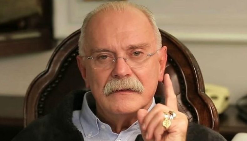 Путініста Микиту Михалкова екстрено госпіталізували