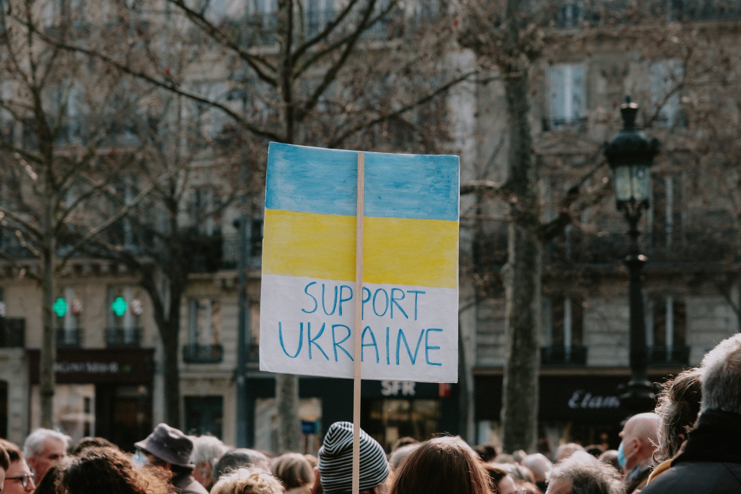 Чим пожертвує Україна заради перемоги: таролог дала прогноз на літо