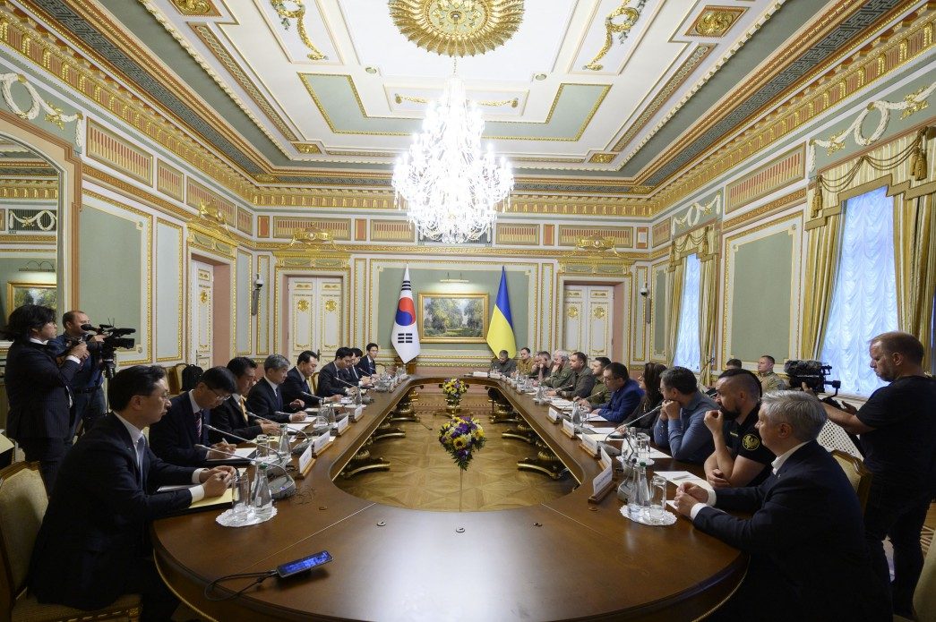 Президент Південної Кореї відвідав Україну: що означає цей візит