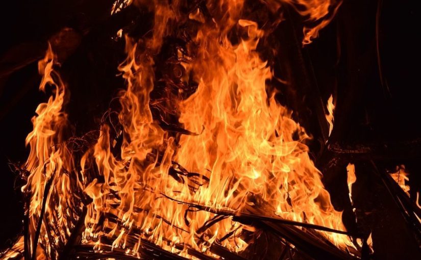 Під Києвом сталася потужна пожежа: у небі густий чорний дим (відео) ➤ Prozoro.net.ua