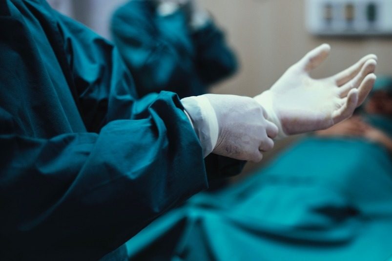 Чоловік раптово “ожив” на розтині, злякавши патологоанатома ➤ Prozoro.net.ua