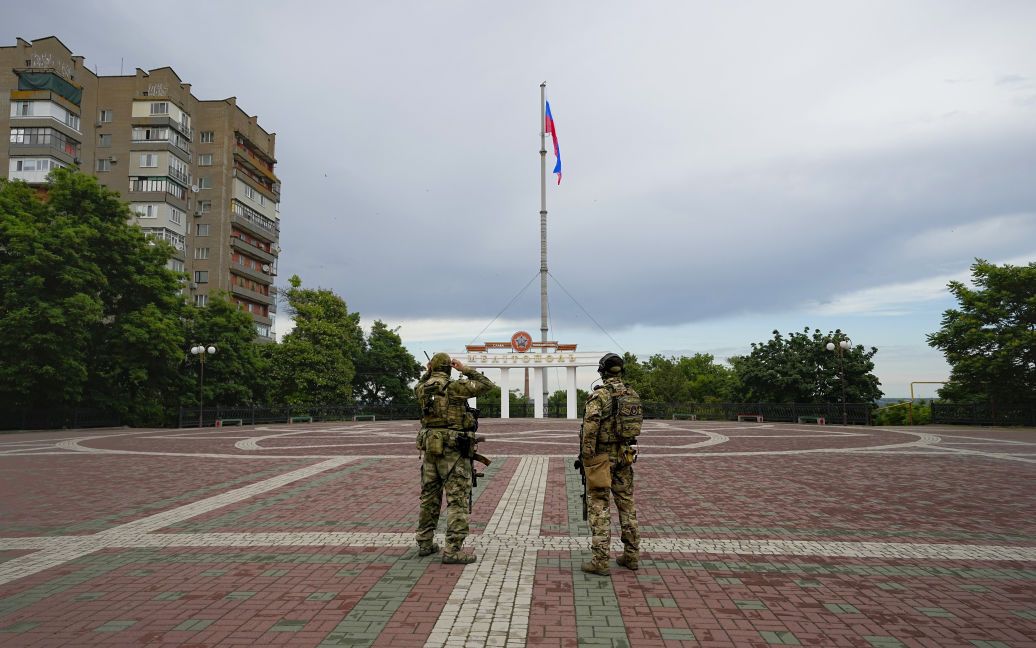 Навколо Мелітополя з’явилися “підземні міста”: що планують окупанти ➤ Prozoro.net.ua