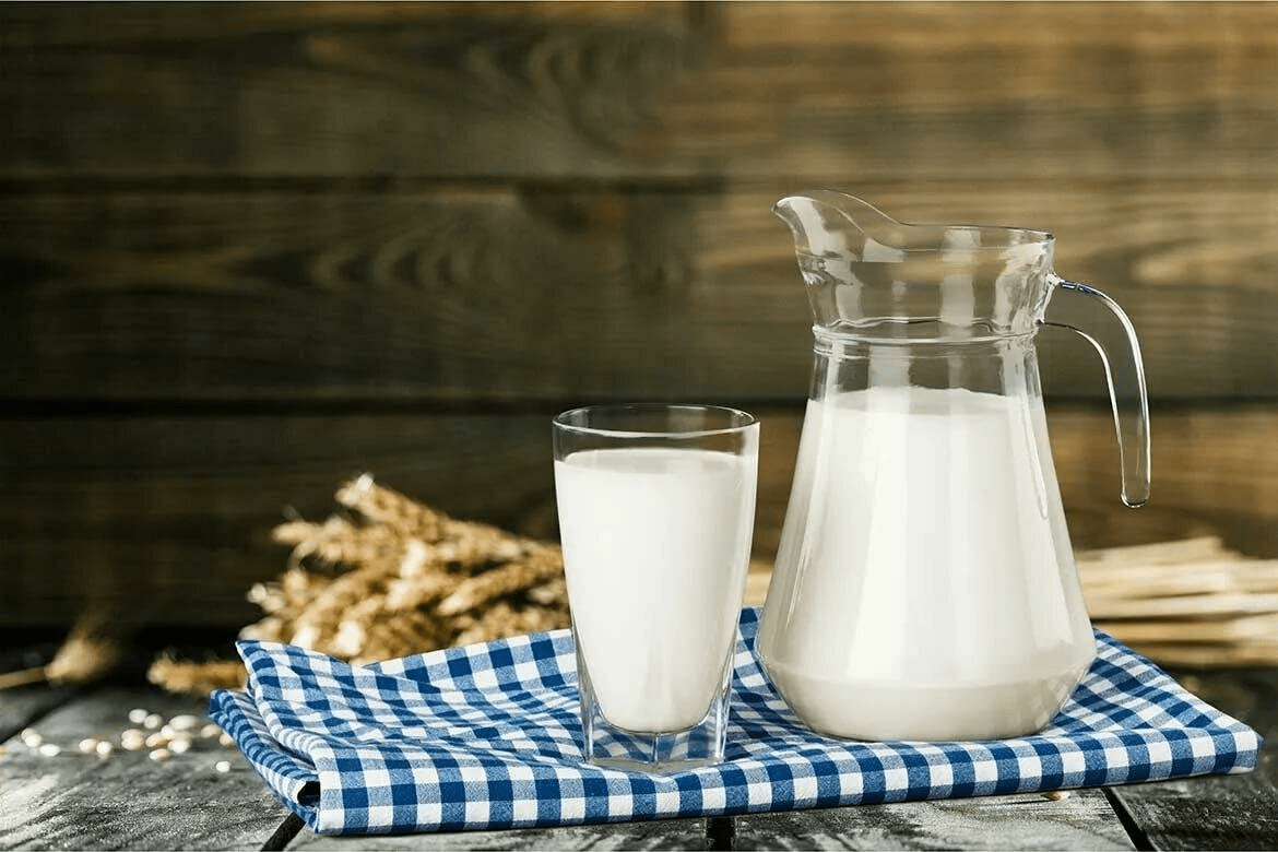 Що буде з організмом, якщо щодня пити молоко