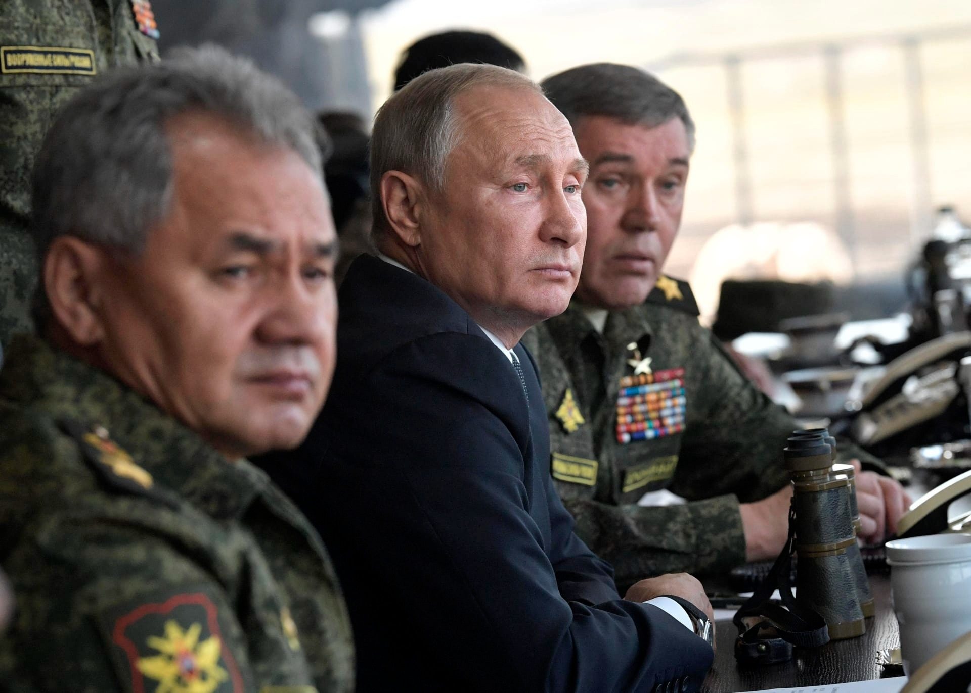 Путін злякався: що стоїть за наказом зупинити контрнаступ