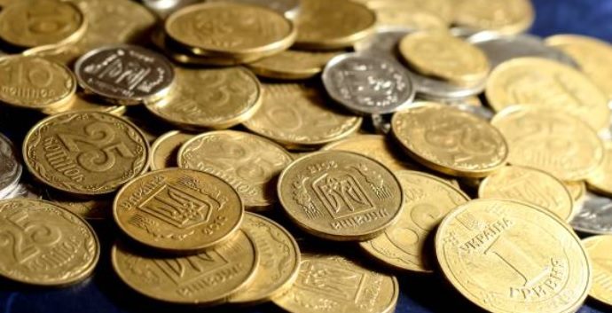 Українцям дали місяць на обмін деяких купюр та монет