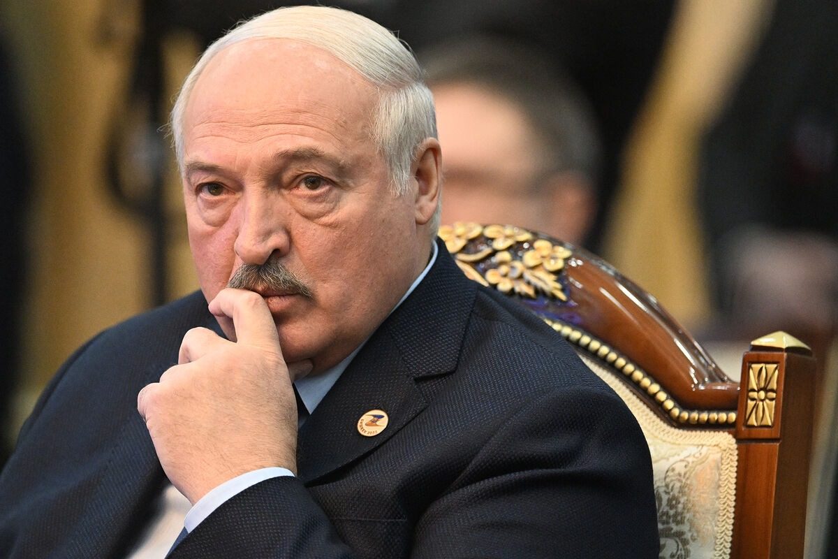 Лукашенко после переговоров с Путиным: Украина — это цветочки
