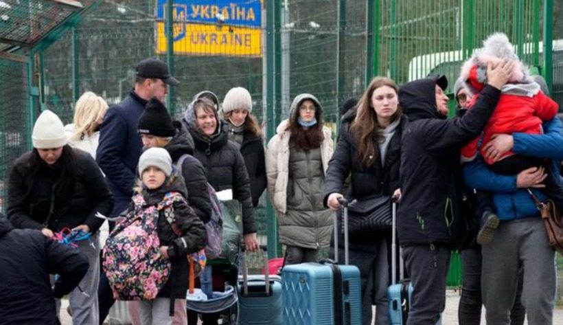 Накрывайте столы: сотни тысяч беженцев вернутся в Украину ➤ Главное.net