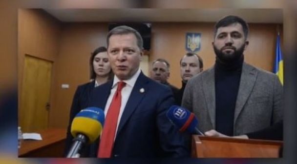 «Имеет самую высокую зарплату ВСУ, хотя сидит в Киеве»