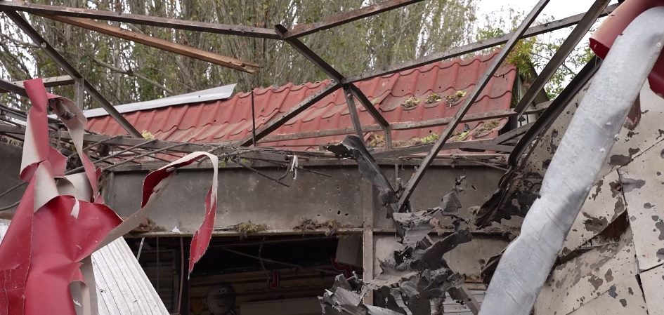 Россияне атаковали людей на рынке в Херсоне: видео ➤ Prozoro.net.ua