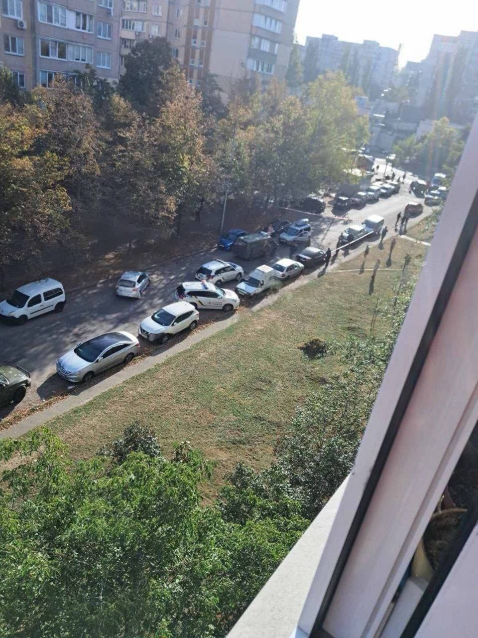 На блокпосту в Києві сталася стрілянина