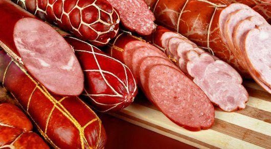 Просто полейте колбасу кипятком и удивитесь результату