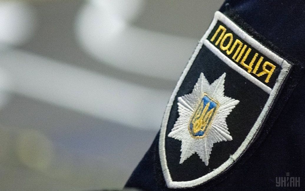 Поліціянт побив військового у столичному райвідділку: відео ➤ Prozoro.net.ua
