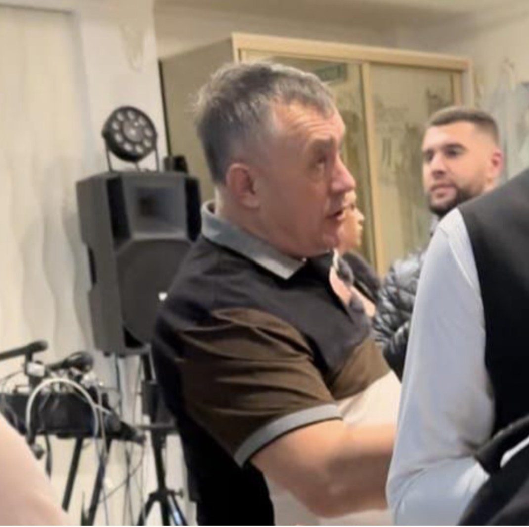У родичів контррозвідника СБУ виявили дорогий автопарк