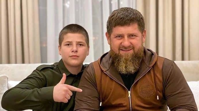 Соцсети смеются над Кадыровым: он показал новый “подвиг” сына ➤ Prozoro.net.ua