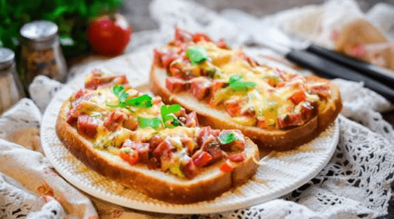 Рецепт гарячих бутербродів з ковбасою та сиром за 10 хвилин ➤ Prozoro.net.ua