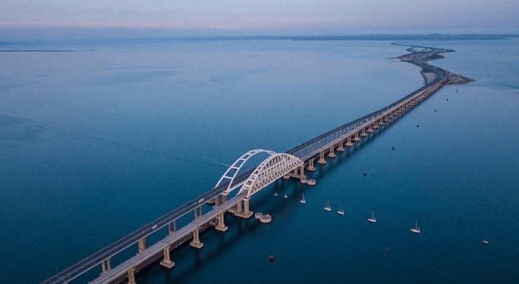 Масштабна аварія на воді: у Керченській протоці зіткнулося три кораблі ➤ Prozoro.net.ua