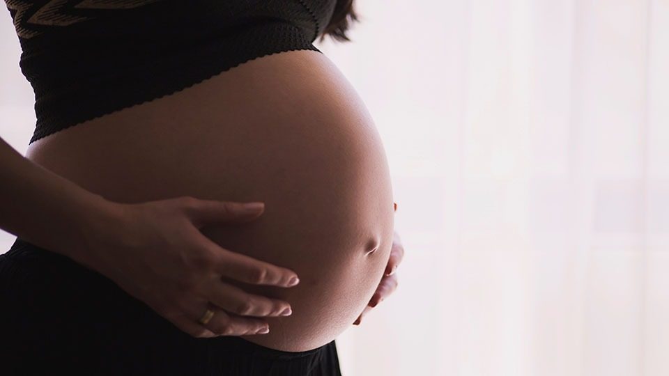 Дівчина до 19 років завагітніла 7 разів (фото) ➤ Prozoro.net.ua