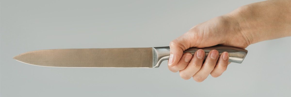 Сіль допоможе заточити ніж: простий лайфхак