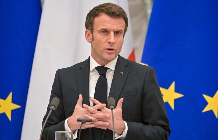 Макрон заговорив про переговори з Путіним: що заявив президент