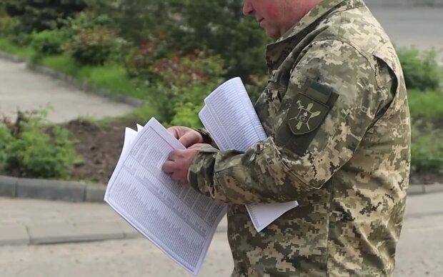 Три группы: кто из украинцев будет получать повестки с 1 января