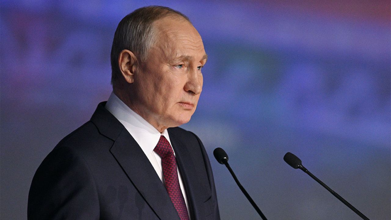 Путін на “прямій лінії” зробив цинічну заяву про мир