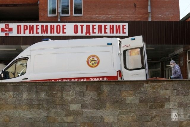 Неизвестный вирус косит россиян: у Путина говорят, что это норма
