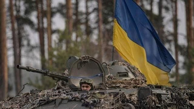 Астрологи назвали рік, коли закінчиться війна