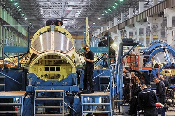 Стало известно, сколько самолетов Су-34 Россия изготовляет в год
