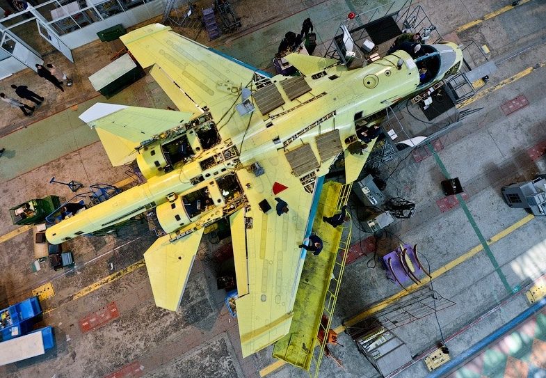 Стало известно, сколько самолетов Су-34 Россия изготовляет в год