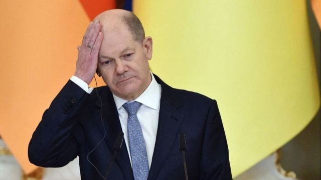 Шольц может досрочно покинуть пост канцлера Германии