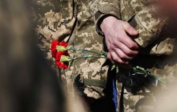 В Україну повернули тіла 77 захисників