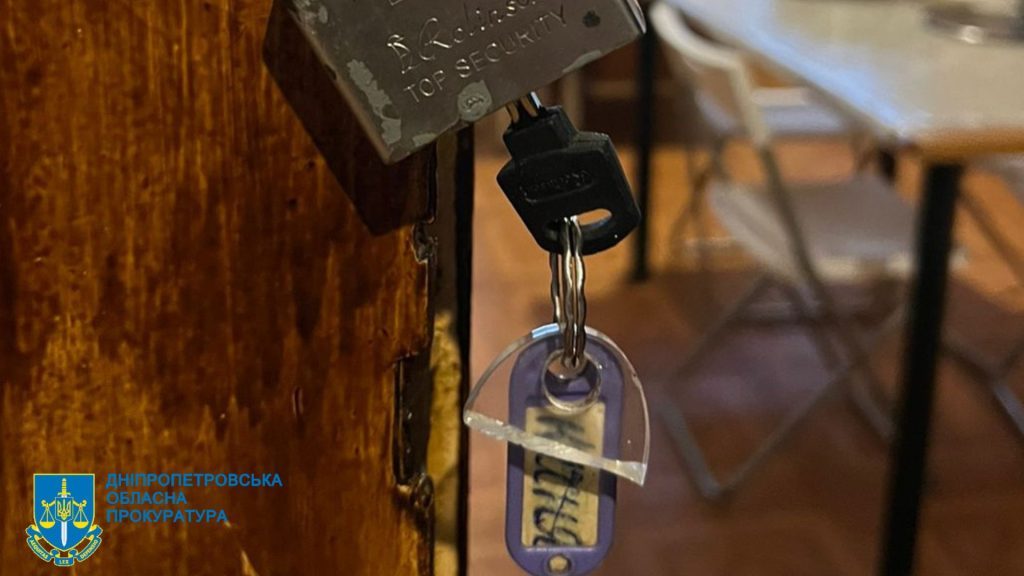 У Дніпрі в трудовому рабстві утримували 50 людей 8 У Дніпрі в трудовому рабстві утримували 50 людей