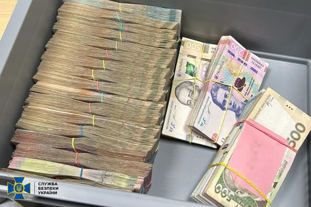 СБУ розкрила ще одну схему розкрадання на оборонних закупівлях: фото